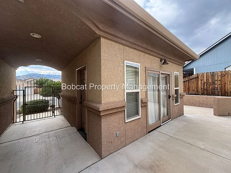 963 Ranchview Cir — Photo 62
