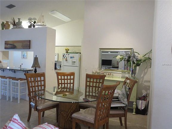 4th image of 1039 Almondwood Dr