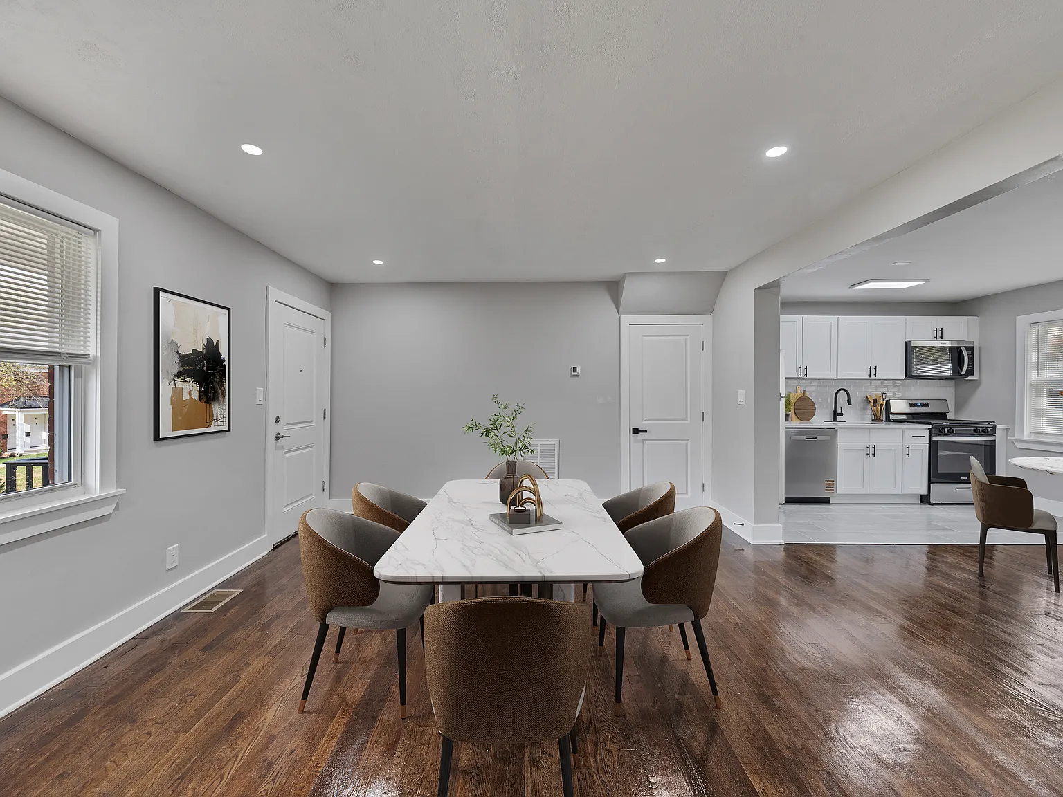 Grand Lee Apartments — Photo 3