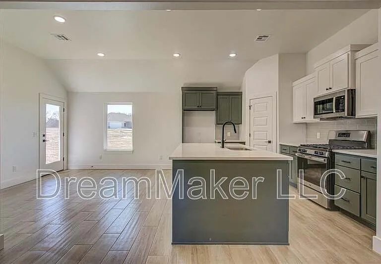 203 Hope Ave — Photo 10