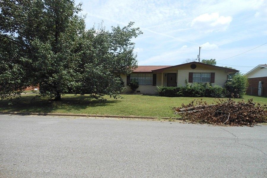 1st image of 1114 Anita Dr