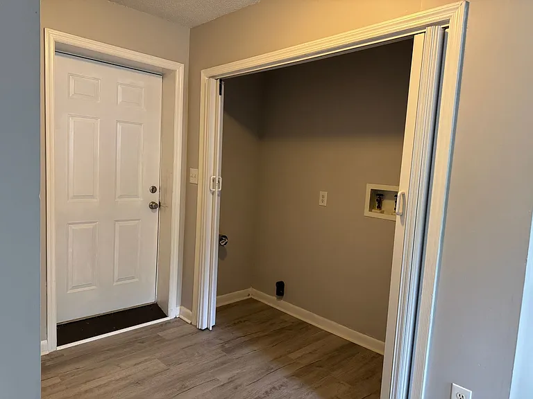 2201 Chestnut Ave — Photo 8