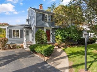 39 Nathaniel Rd, Winchester, MA 01890