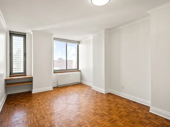 400 East 90th Street 19F image 1 of 9