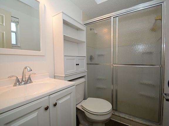 5th image of 1215 S Flagler Ave