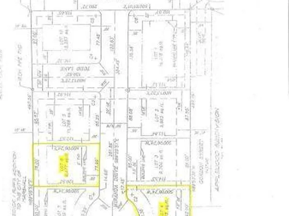 W Miranda St #8, Marshall, MO 65340