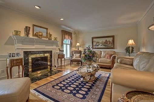 Elegant formal living room