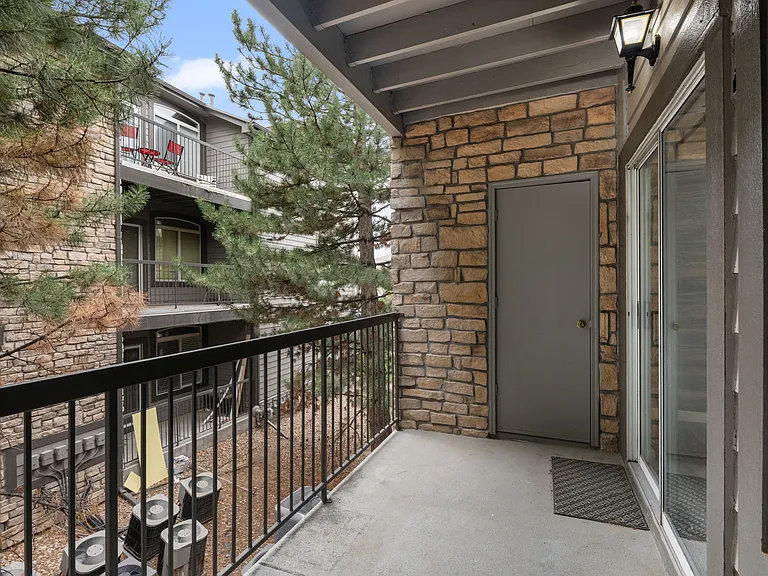 2575 S Syracuse Way #H201 — Photo 16