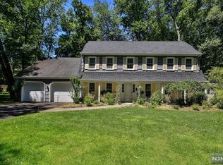 44 Peat St, Harrington Park, NJ 07640