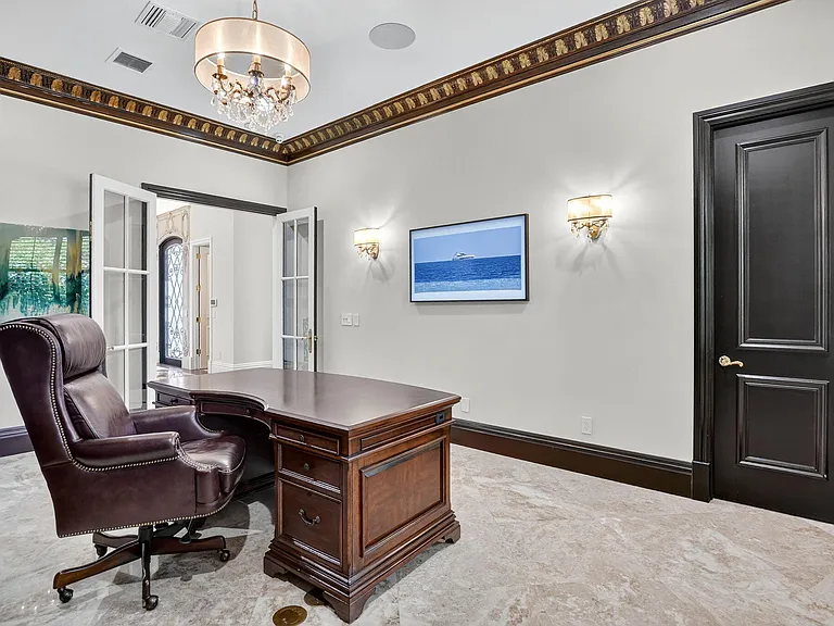 377 E Coconut Palm Rd — Photo 18