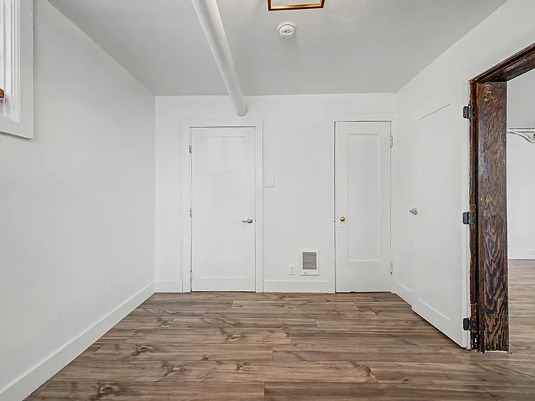 523 E 12th Ave #10 — Photo 12