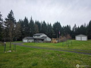 101 E Carols Pl, Belfair, WA 98528
