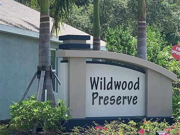 3rd image of 26979 Wildwood Pines Ln