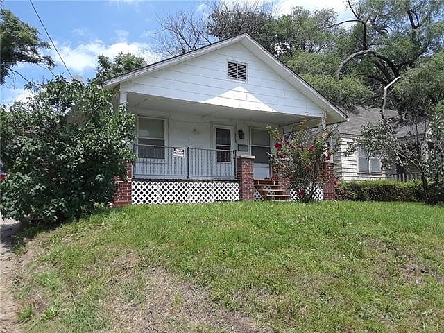 1st image of 3716 Wood Ave