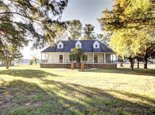 646 Fish Hatchery Rd, Natchitoches, LA 71457