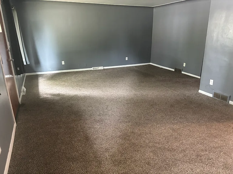 3974 Berkshire Ave — Photo 6