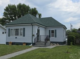 514 2nd Ave E, Williston, ND 58801