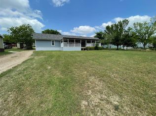 260 Rocky Dr, Waxahachie, TX 75167
