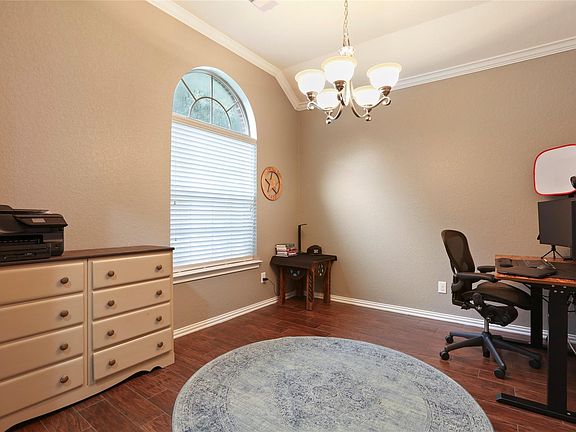5th image of 8914 Rollick Dr