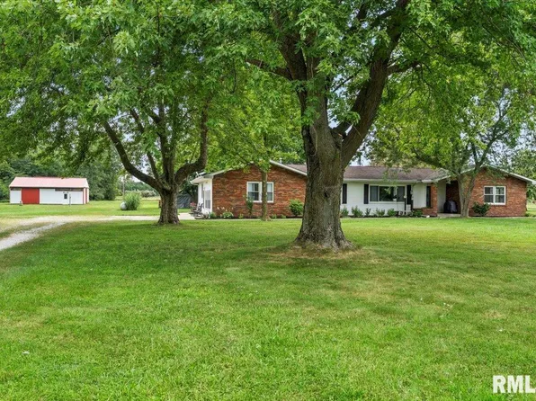 6758 Minder Rd, Rochester, IL 62563