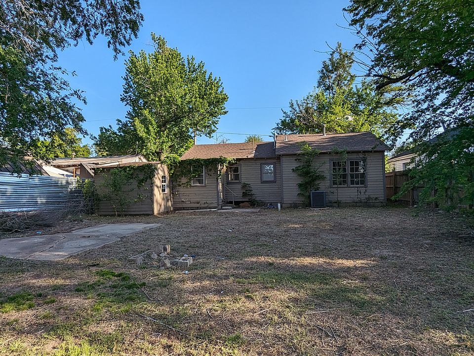 2nd image of 5843 NW 24th St #A