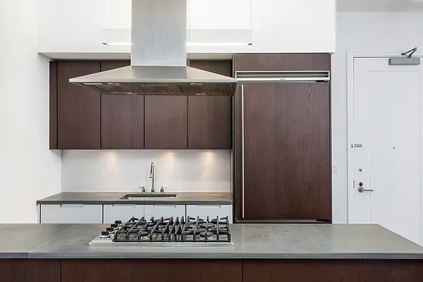 Rented by Douglas Elliman | media 7