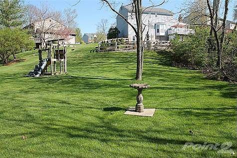 <b><EM>SITUATED ON 1/3 ACRE WITH PLENTY OF SPACE FOR YARD GAMES!</EM></b>