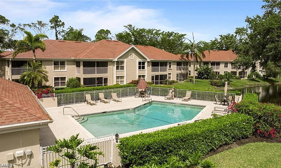 1st image of 9852 Luna Cir #B-203