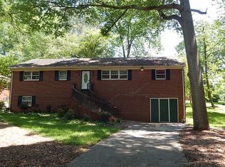 506 Chatham Ln, Raleigh, NC 27610