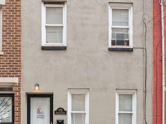 2nd image of 1715 W Thompson St