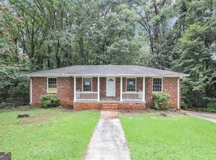 867 Lynwood Ct, Forest Park, GA