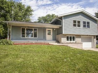 N8307 Hustisford Rd, Watertown, WI 53094