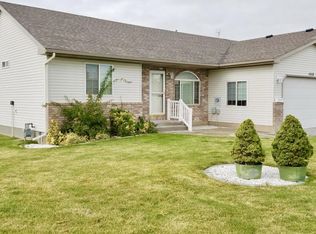 1312 Windsor Dr, Idaho Falls, ID 83406