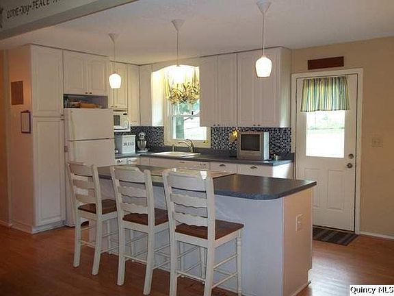 Home for Sale in Quincy, IL $112,900