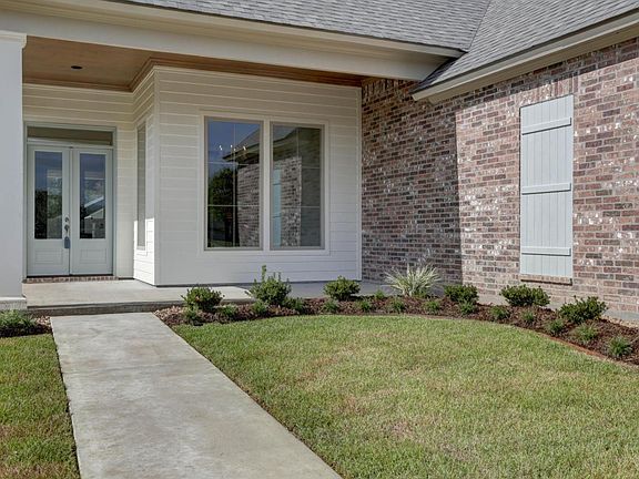 2nd image of 201 Sanctuary Ln