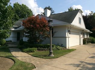 26126 Fairmount Blvd, Beachwood, OH 44122