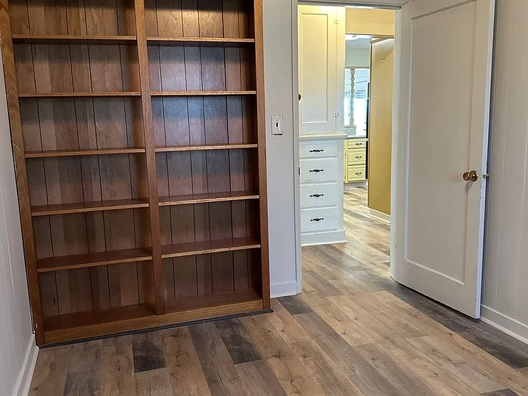 2309 S Malin Rd — Photo 16