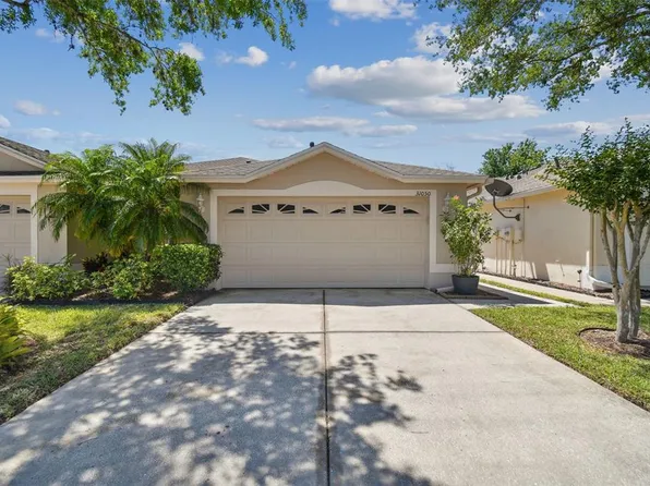 31050 Whitlock Dr, Zephyrhills, FL 33543