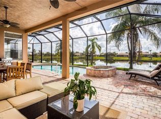 3222 Brookeview Ct, Naples, FL 34120