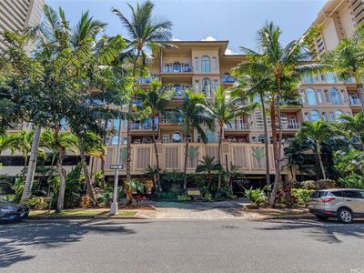 427 Launiu St APT 603, Honolulu, HI, 96815