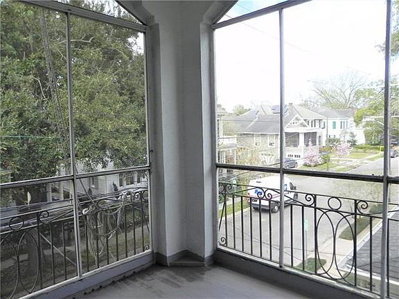 5th image of 327 Pine St
