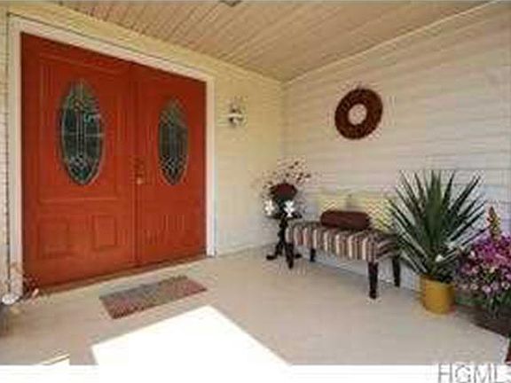 4th image of 303 Stephenson Ln