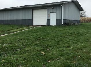 S94W13674 Ryan Dr, Muskego, WI 53150