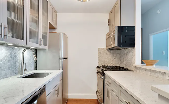 Rented by Compass | media 3