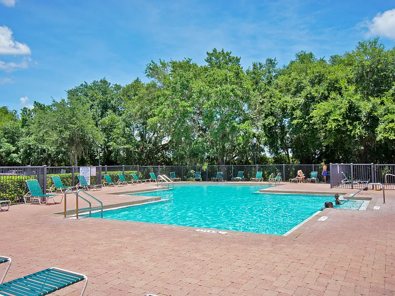 Grande Court Apartments at Boggy Creek — Photo 7