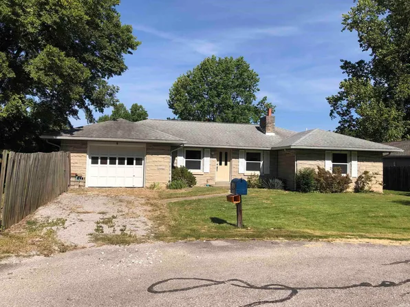 2806 S Court Dr, Evansville, IN 47711