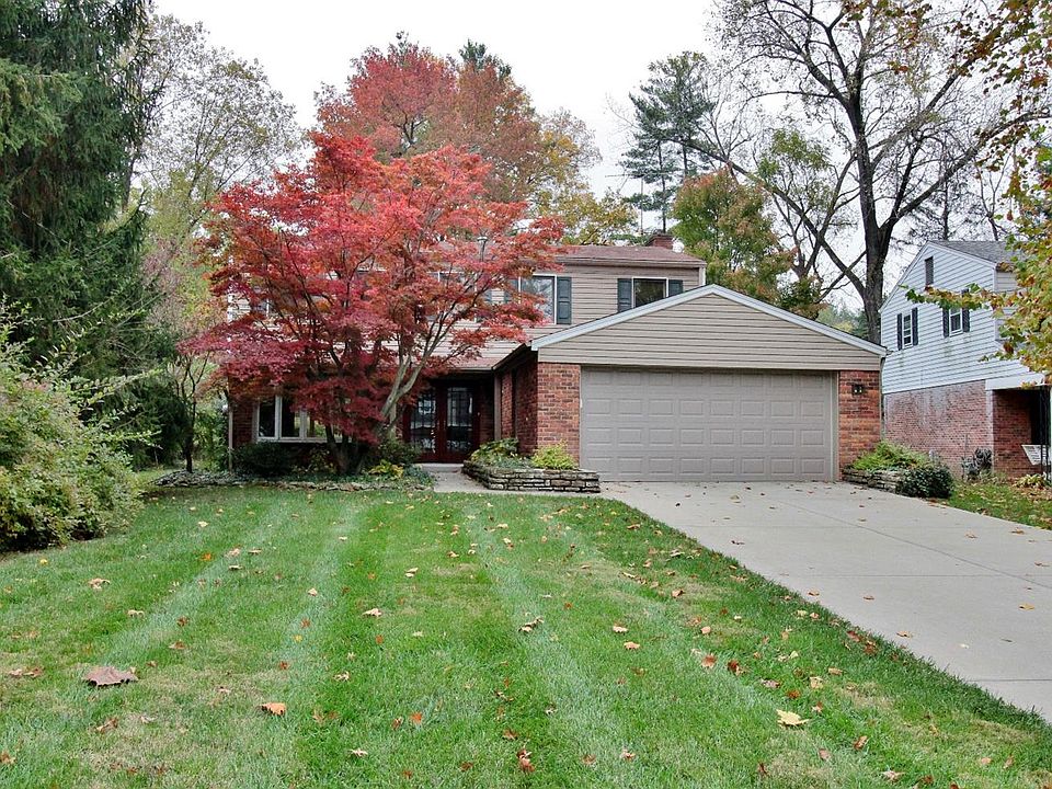 1st image of 5719 Shady Hollow Ln