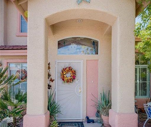 5th image of 1833 Praline Cir