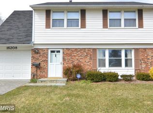 16208 Pond Meadow Ln, Bowie, MD 20716