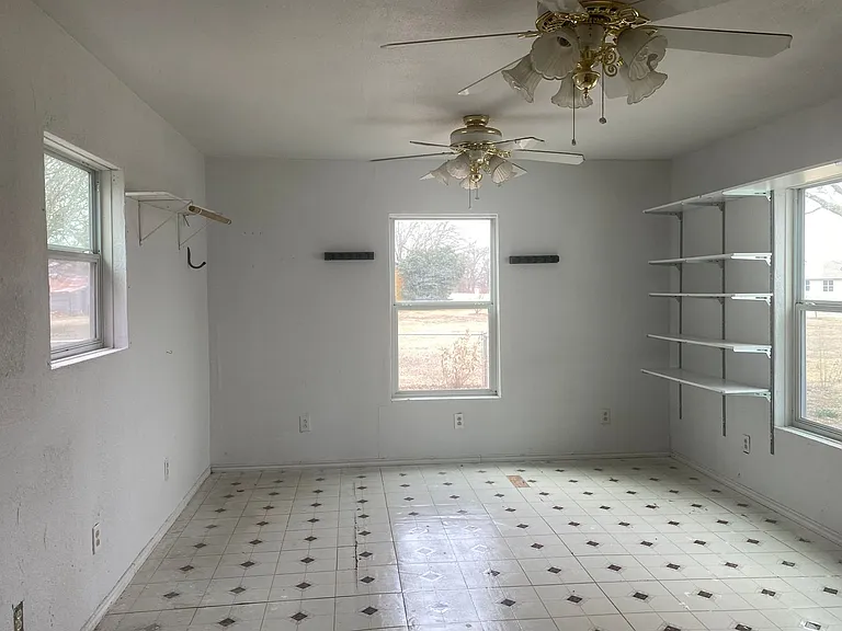 14015 Willow Grove Rd — Photo 16